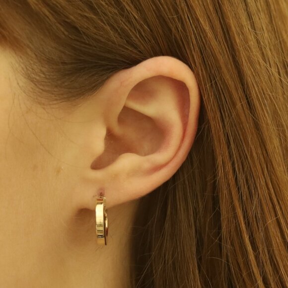 Yellow Gold Hoop Earrings - 14k Squared Edge Pierced Italy - Picture 3 of 5